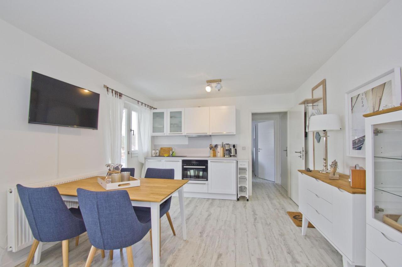 Moderne Ferienwohnung Mit Balkon, Meerblick - Ferienresidenz Zwei Boddenfewo 1-3 Lietzow Екстериор снимка